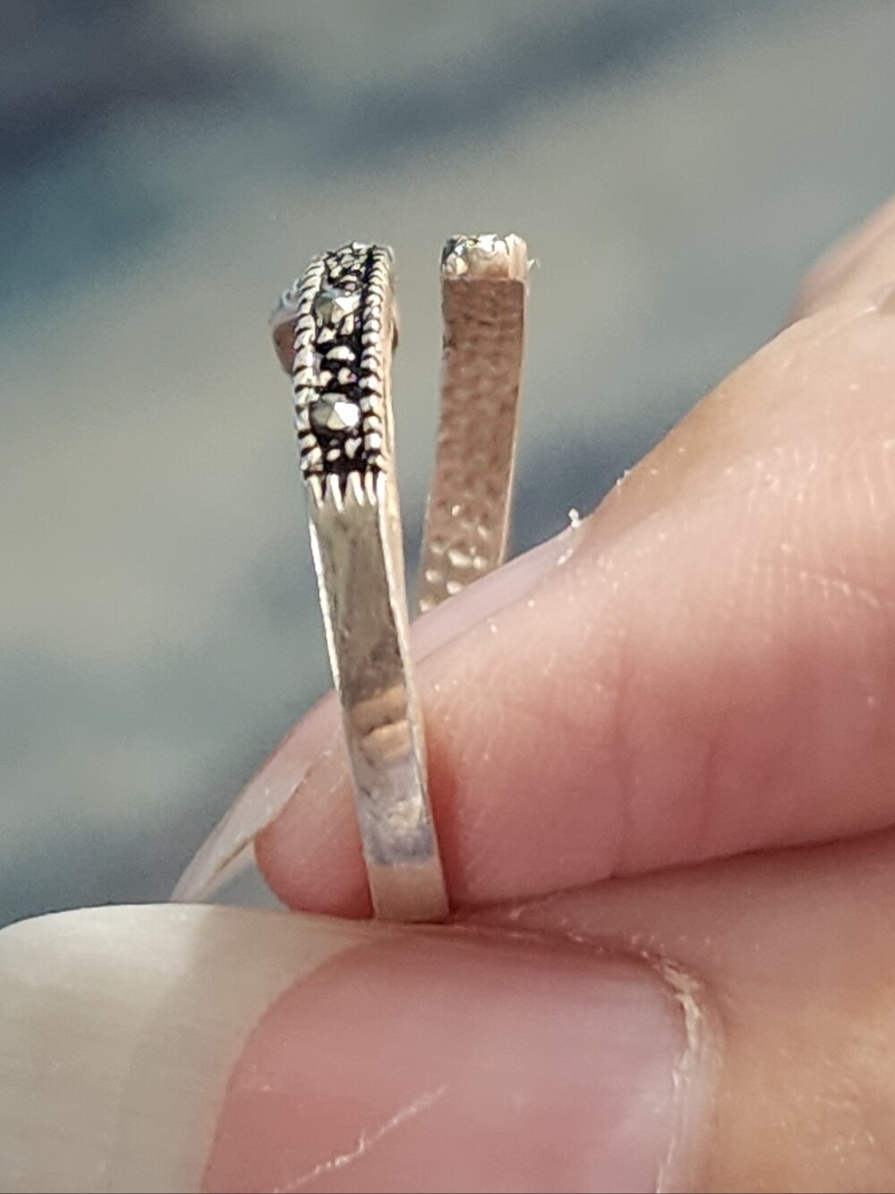 Sterling Silver Marcasite Snake Wrap Ring with Green Stone Eyes - Picture 3 of 12